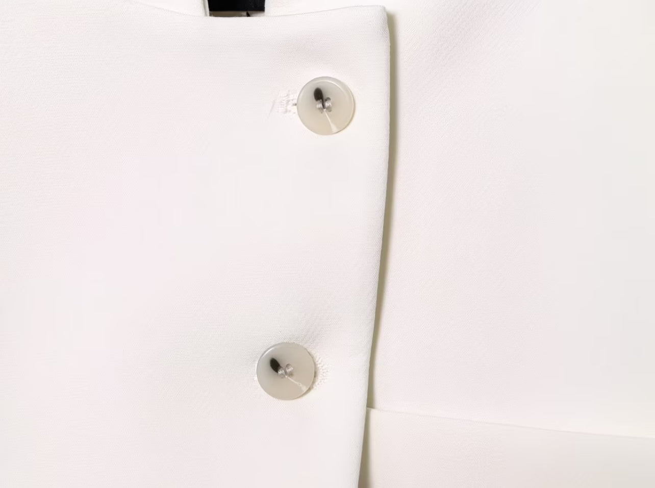 The Élan Cropped Blazer – Ivory